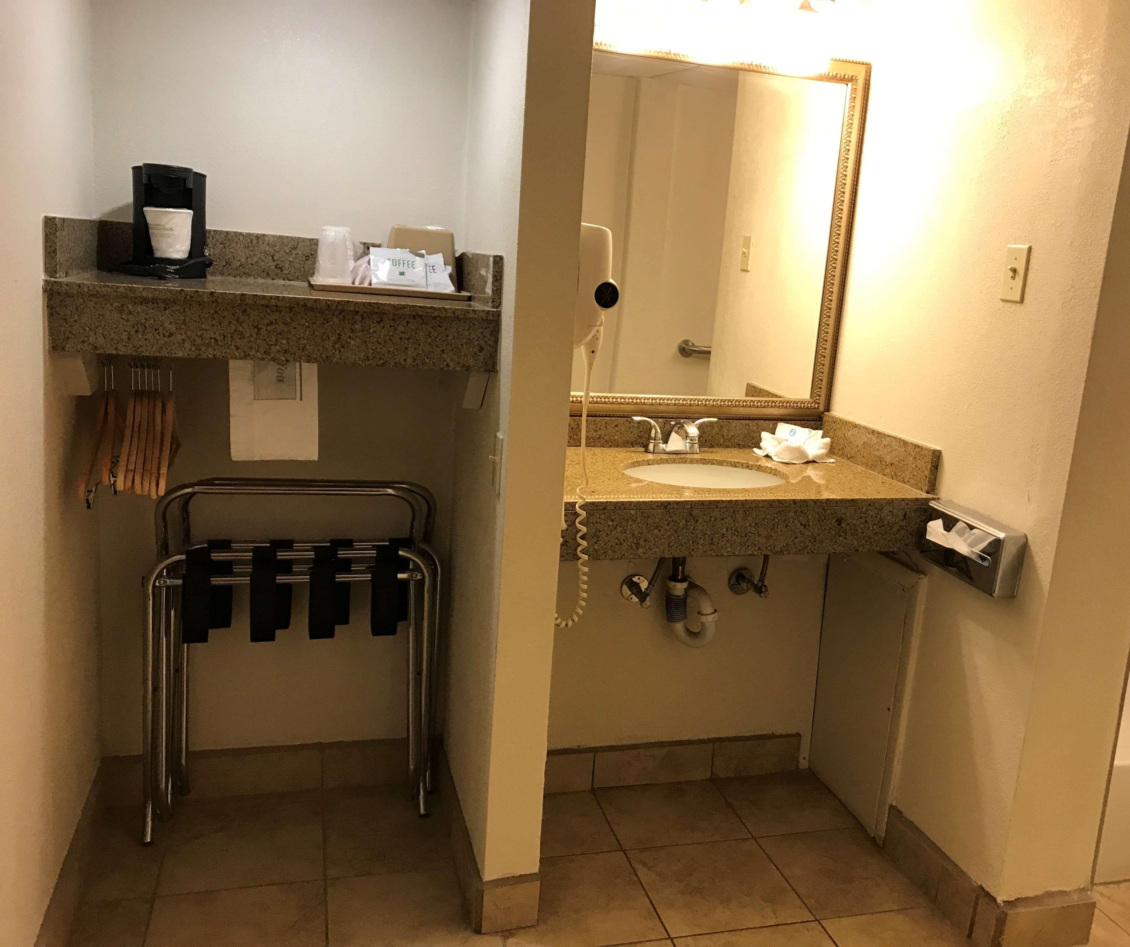 Best Western El Rancho Palacio Розуэлл Экстерьер фото