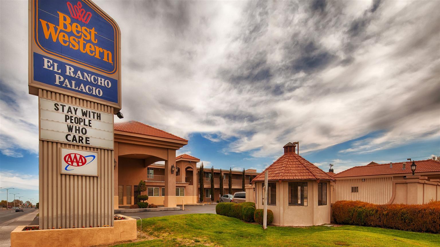 Best Western El Rancho Palacio Розуэлл Экстерьер фото